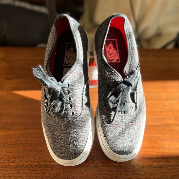 Gray Flannel Scooter Vans - Picture 3 of 10